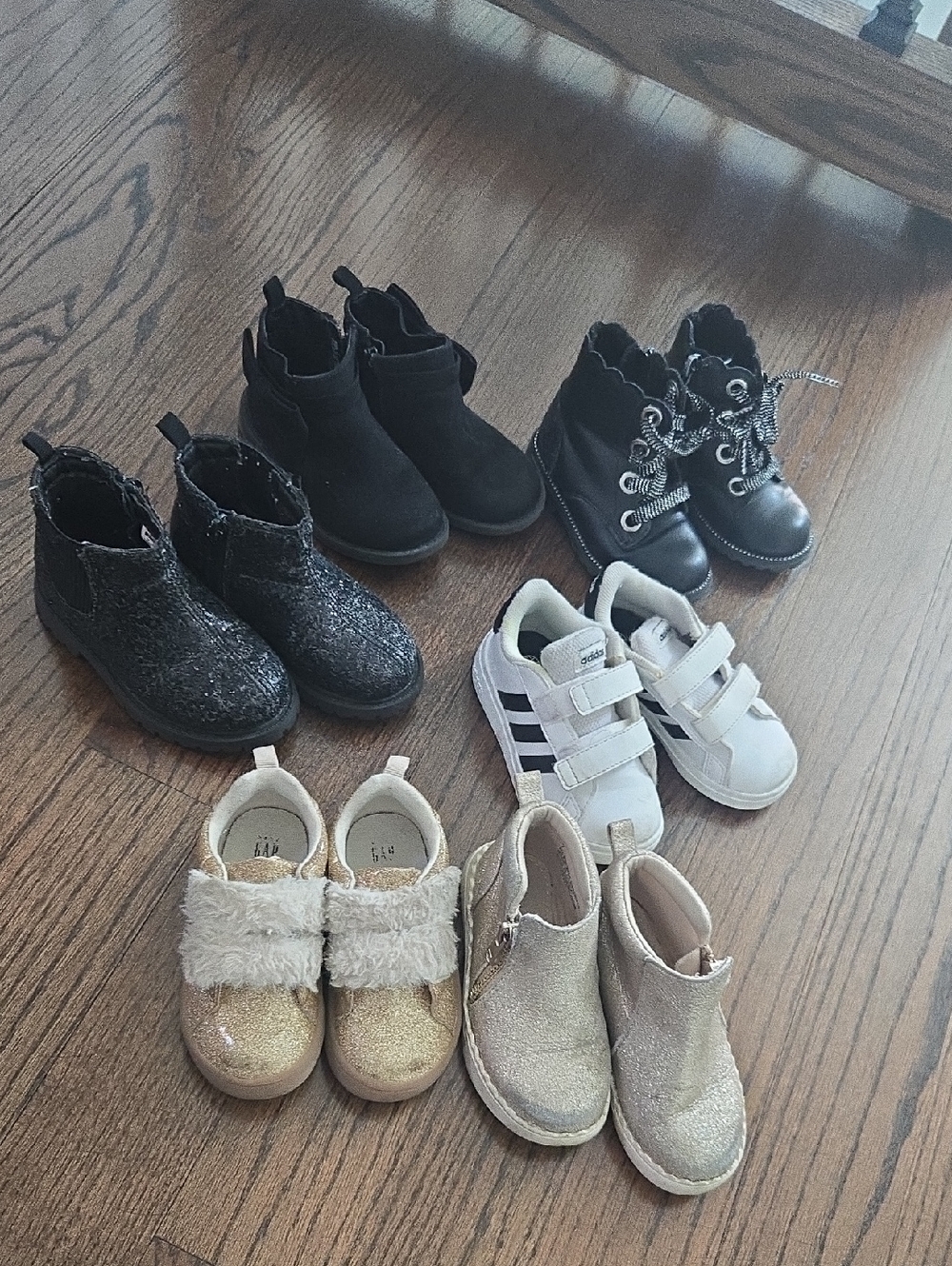 Little Kid Girls Size 7 Shoe Bundle - Adias, Gap, Carters, Joie Kids